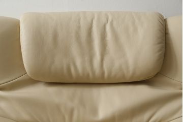 中古　美品!!　カリモク家具(karimoku)　ZU42モデル　贅沢なくつろぎのひとときにおすすめの肘掛椅子ロング(リクライニングソファ、1Pソファ、1人掛けソファ、一人掛けソファ、アームチェア、パーソナルチェア)(定価約23万円(R-081277)