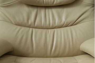 中古　美品!!　カリモク家具(karimoku)　ZU42モデル　贅沢なくつろぎのひとときにおすすめの肘掛椅子ロング　定価約23万円　(R-081278)