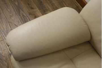 中古　美品!!　カリモク家具(karimoku)　ZU42モデル　贅沢なくつろぎのひとときにおすすめの肘掛椅子ロング(リクライニングソファ、1Pソファ、1人掛けソファ、一人掛けソファ、アームチェア、パーソナルチェア)(定価約23万円(R-081278)