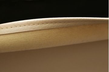 中古　美品!!　カリモク家具(karimoku)　ZU42モデル　贅沢なくつろぎのひとときにおすすめの肘掛椅子ロング(リクライニングソファ、1Pソファ、1人掛けソファ、一人掛けソファ、アームチェア、パーソナルチェア)(定価約23万円(R-081278)