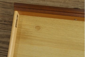 中古　美品!!　DREXEL HERITAGE(ドレクセルヘリテイジ)　品のある佇まいが美しいサイドテーブル　(R-081285)