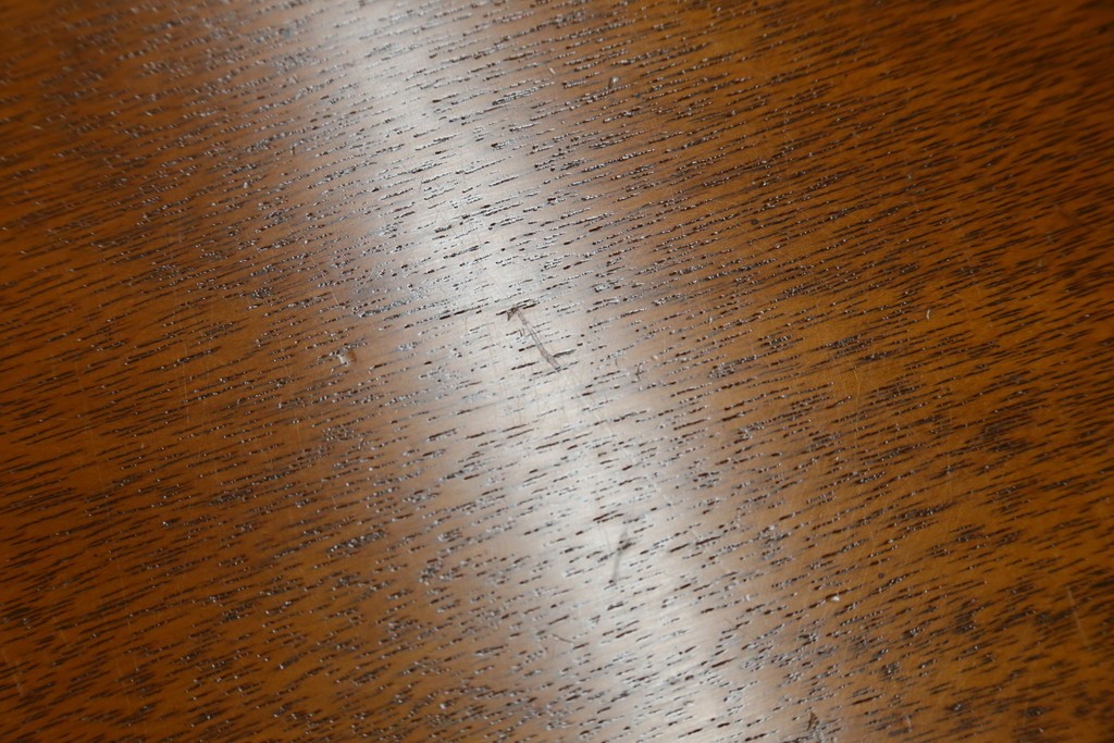 中古　美品!!　DREXEL HERITAGE(ドレクセルヘリテイジ)　品のある佇まいが美しいサイドテーブル　(R-081285)