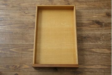中古　DREXEL HERITAGE(ドレクセルヘリテイジ)　Triune(トライユン)　気品を感じるエレガントなサイドテーブル(電話台、飾り台、ナイトテーブル、コンソールテーブル)(R-081287)