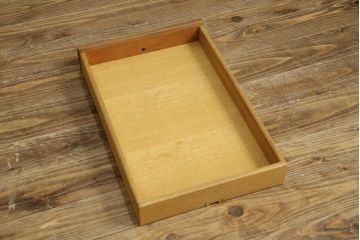 中古　DREXEL HERITAGE(ドレクセルヘリテイジ)　Triune(トライユン)　気品を感じるエレガントなサイドテーブル(電話台、飾り台、ナイトテーブル、コンソールテーブル)(R-081287)