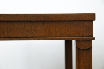 中古　DREXEL HERITAGE(ドレクセルヘリテイジ)　Triune(トライユン)　気品を感じるエレガントなサイドテーブル(電話台、飾り台、ナイトテーブル、コンソールテーブル)(R-081287)