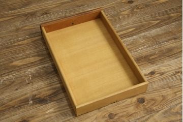 中古　DREXEL HERITAGE(ドレクセルヘリテイジ)　Triune(トライユン)　気品を感じるエレガントなサイドテーブル(電話台、飾り台、ナイトテーブル、コンソールテーブル)(R-081288)
