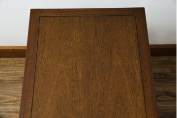 中古　DREXEL HERITAGE(ドレクセルヘリテイジ)　Triune(トライユン)　気品を感じるエレガントなサイドテーブル(電話台、飾り台、ナイトテーブル、コンソールテーブル)(R-081288)