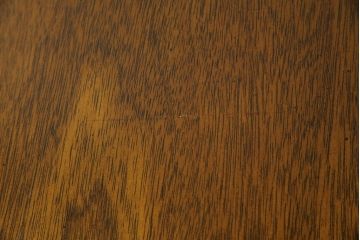 中古　DREXEL HERITAGE(ドレクセルヘリテイジ)　Triune(トライユン)　気品を感じるエレガントなサイドテーブル(電話台、飾り台、ナイトテーブル、コンソールテーブル)(R-081288)
