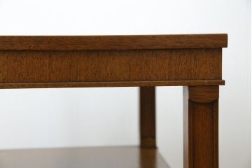 中古　DREXEL HERITAGE(ドレクセルヘリテイジ)　Triune(トライユン)　気品を感じるエレガントなサイドテーブル(電話台、飾り台、ナイトテーブル、コンソールテーブル)(R-081288)