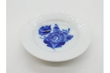 デンマーク　ROYAL COPENHAGEN(ロイヤルコペンハーゲン)　ブルーフルーテッド　プレイン　ハーフレース　フルレース　ブルーフラワー　食卓に華やぎを与えるミニプレート5枚セット(小皿、豆皿、フラワー、花、洋食器、北欧、共箱付き)(R-081291)