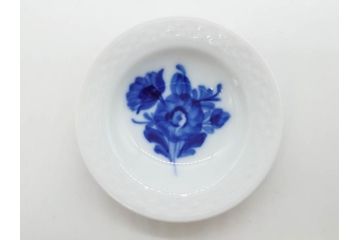 デンマーク　ROYAL COPENHAGEN(ロイヤルコペンハーゲン)　ブルーフルーテッド　プレイン　ハーフレース　フルレース　ブルーフラワー　食卓に華やぎを与えるミニプレート5枚セット(小皿、豆皿、フラワー、花、洋食器、北欧、共箱付き)(R-081291)