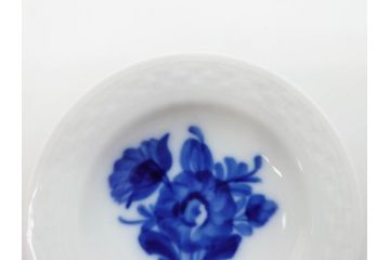 デンマーク　ROYAL COPENHAGEN(ロイヤルコペンハーゲン)　ブルーフルーテッド　プレイン　ハーフレース　フルレース　ブルーフラワー　食卓に華やぎを与えるミニプレート5枚セット(小皿、豆皿、フラワー、花、洋食器、北欧、共箱付き)(R-081291)