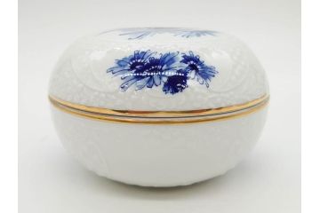 ドイツ　マイセン　Meissen　ブルーフラワー　金彩　清楚な美しさを感じる小物入れ(蓋物、ボックス、キャンディーポット、ボンボニエール、磁器)(R-081294)