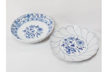 ドイツ　マイセン　Meissen　ブルーオニオン　美しい意匠が上品な雰囲気を高めるプレート&サラダボウルセット(サラダディッシュ、花形、花型、深皿、中皿、菊割り、洋食器)(R-081295)