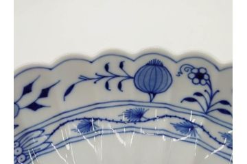 ドイツ　マイセン　Meissen　ブルーオニオン　美しい意匠が上品な雰囲気を高めるプレート&サラダボウルセット(サラダディッシュ、花形、花型、深皿、中皿、菊割り、洋食器)(R-081295)