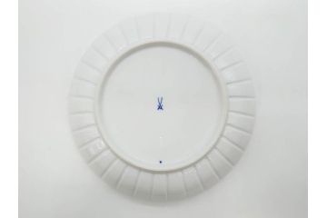 ドイツ　マイセン　Meissen　ブルーオニオン　美しい意匠が上品な雰囲気を高めるプレート&サラダボウルセット(サラダディッシュ、花形、花型、深皿、中皿、菊割り、洋食器)(R-081295)