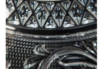 フランス　Baccarat　バカラ　アラベスク　(大)約20cm　(小)約12cm　澄んだ透明感が魅力のプレート4枚セット(小皿、中皿、フルレッドクリスタル、共箱付き)(R-081302)