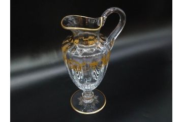 フランス　Baccarat　バカラ　金彩　気品あふれるピッチャー(ジャグ、水指し、ピッチャー、フルレッドクリスタルガラス)(R-081303)