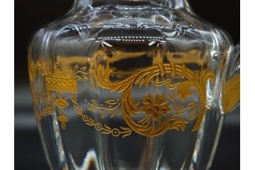フランス　Baccarat　バカラ　金彩　気品あふれるピッチャー(ジャグ、水指し、ピッチャー、フルレッドクリスタルガラス)(R-081303)