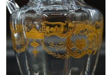 フランス　Baccarat　バカラ　金彩　気品あふれるピッチャー(ジャグ、水指し、ピッチャー、フルレッドクリスタルガラス)(R-081303)