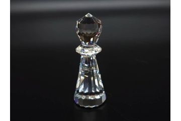 オーストリア　SWAROVSKI(スワロフスキー)　SILVER CRYSTAL(シルバー クリスタル)　チェスセット(チェス盤、駒、ピース、スワン印、ケース付き、外箱付き)(R-081304)