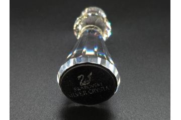 オーストリア　SWAROVSKI(スワロフスキー)　SILVER CRYSTAL(シルバー クリスタル)　チェスセット(チェス盤、駒、ピース、スワン印、ケース付き、外箱付き)(R-081304)