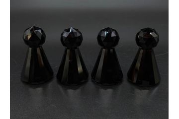 オーストリア　SWAROVSKI(スワロフスキー)　SILVER CRYSTAL(シルバー クリスタル)　チェスセット(チェス盤、駒、ピース、スワン印、ケース付き、外箱付き)(R-081304)