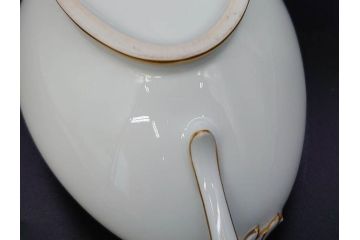 大倉陶園(OKURA、OAC)　オールド大倉　ゴールドライン　静謐な美しさのあるソースボート&蓋物(金彩、グレイビーボート、ソースポット、水切りボウル)(R-081305)