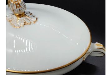 大倉陶園(OKURA、OAC)　オールド大倉　ゴールドライン　優美なフォルムのチュリーン(チューリン、ポット、ふかひれ皿、トンキ、蓋物、深皿、金彩)(R-081306)