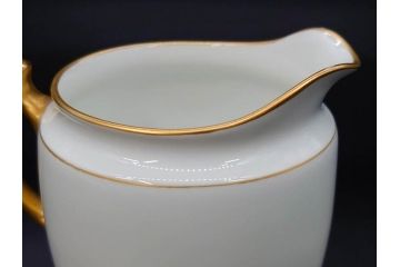 大倉陶園(OKURA、OAC)　オールド大倉　ゴールドライン　ティーカップ&ソーサー　食卓に上品な雰囲気を与えるシュガーポット&クリーマー&C&Sセット(ミルクポット、ミルクジャー、金彩、ボウル、ボンボン入れ)(R-081307)