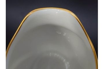 大倉陶園(OKURA、OAC)　オールド大倉　ゴールドライン　ティーカップ&ソーサー　食卓に上品な雰囲気を与えるシュガーポット&クリーマー&C&Sセット(ミルクポット、ミルクジャー、金彩、ボウル、ボンボン入れ)(R-081307)