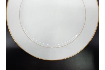 大倉陶園(OKURA、OAC)　オールド大倉　ゴールドライン　上品な雰囲気が魅力のプレート3枚セット(金彩、白磁、洋食器、中皿)(R-081309)