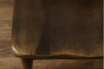 中古　ナラ材　柏木工(KASHIWA)　WILDERNESS(ウィルダネス)　木の温かみある風合いが魅力的なダイニングチェア(板座チェア、イス、椅子)(R-081311)