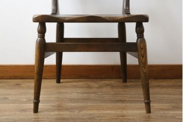 中古　ナラ材　柏木工(KASHIWA)　WILDERNESS(ウィルダネス)　木の温かみある風合いが魅力的なダイニングチェア(板座チェア、イス、椅子)(R-081311)