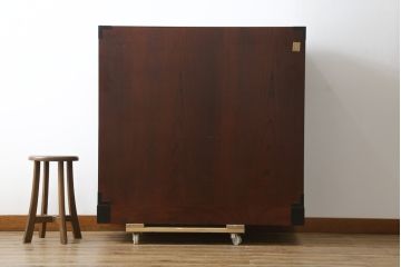 中古　欅産業　仙台民芸箪笥(仙台箪笥)　漆塗りの品のある佇まいが美しい衣装箪笥(引き出し、サイドチェスト、収納箪笥、和たんす)(定価約53万円)(R-081316)