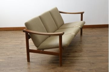 デンマークビンテージ　Hans J Wegner(ハンス・J・ウェグナー)　GETAMA (ゲタマ)　チーク材　GE280　トリプルソファ(3人掛け、3P、三人掛け、3シーター、ヴィンテージ)(R-081317)