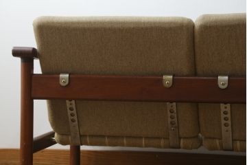 デンマークビンテージ　Hans J Wegner(ハンス・J・ウェグナー)　GETAMA (ゲタマ)　チーク材　GE280　トリプルソファ(3人掛け、3P、三人掛け、3シーター、ヴィンテージ)(R-081317)