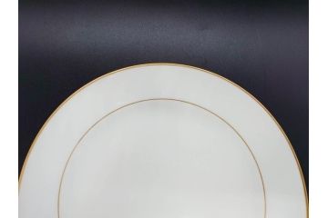大倉陶園(OKURA、OAC)　オールド大倉　ゴールドライン　艶やかな美しさのあるプレート8枚セット(金彩、白磁、洋食器、中皿、小皿、フルーツ皿)(R-081320)