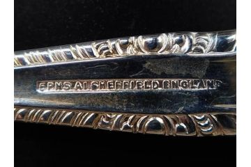 ビンテージ　イギリス　SHEFFIELD ENGLAND　EPNS A1　持ち手の繊細な細工が美しいカトラリーセット72点(ヴィンテージ、シェフィールド、ナイフ、フォーク、スプーン、洋食器、収納袋付き、英国)(R-081324)