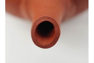 人間国宝　三代 山田常山　常滑焼　梨皮朱泥　匠の鮮やかな技が見事な茶注(急須、茶道具、水注、煎茶、茶器、水指、水差、ウコン布付き、共箱付き)(R-081326)