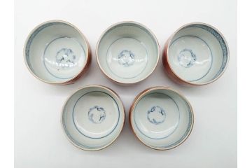 江戸期　古伊万里　赤絵　金彩　鮮やかな色彩が目を引く湯呑み5客セット(鳳凰、松竹梅、湯のみ、ぐい呑み、煎茶、茶器、和食器)(R-081328)
