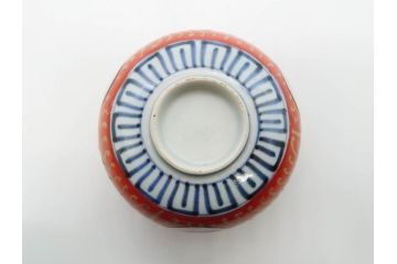 江戸期　古伊万里　赤絵　金彩　鮮やかな色彩が目を引く湯呑み5客セット(鳳凰、松竹梅、湯のみ、ぐい呑み、煎茶、茶器、和食器)(R-081328)