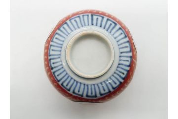 江戸期　古伊万里　赤絵　金彩　鮮やかな色彩が目を引く湯呑み5客セット(鳳凰、松竹梅、湯のみ、ぐい呑み、煎茶、茶器、和食器)(R-081328)