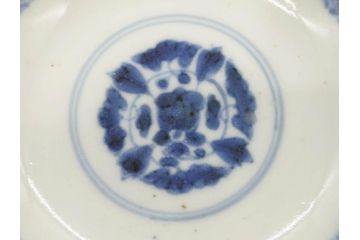 江戸期　古伊万里　青磁　染付　約12cm　3.9寸　爽やかな色合いが美しい蓋付き茶碗3客セット(菱文様、植物、蓋茶碗、どんぶり、和食器、三寸九分)(R-081330)
