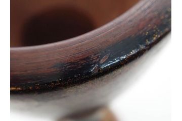 時代物　和楽器　優雅なデザインが見事な小鼓(梨地、金蒔絵、桜、紅葉、花、流水文様、木製、漆、つづみ、鼓胴、革一組2枚、調緒2本組、横調べ、縦調べ、小締、和楽器、打楽器、雅楽、能楽)(R-081334)