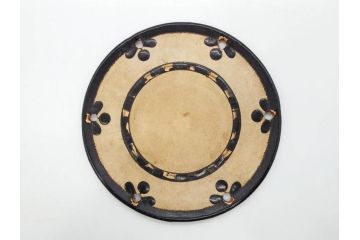 時代物　和楽器　気品を感じる小鼓(金蒔絵、水車、千鳥、木製、漆、つづみ、鼓胴、革一組2枚、調緒2本組、横調べ、縦調べ、小締、打楽器、雅楽、能楽)(R-081335)