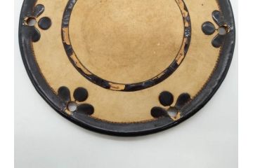 時代物　和楽器　気品を感じる小鼓(金蒔絵、水車、千鳥、木製、漆、つづみ、鼓胴、革一組2枚、調緒2本組、横調べ、縦調べ、小締、打楽器、雅楽、能楽)(R-081335)