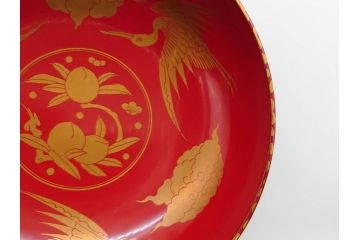 時代物　上手　輪島塗　朱塗　蒔絵　木製　優美なお椀8客セット(鶴、桃、雲、金彩、深皿、漆器、漆芸、和食器)(R-081336)