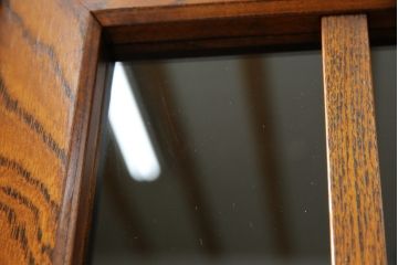 中古　特注!!　岩谷堂箪笥　格子扉　和モダンテイストのお部屋づくりに取り入れたい収納棚(戸棚、キャビネット、飾り棚、陳列棚)(R-081340)
