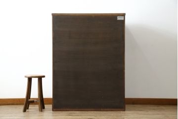 中古　特注!!　岩谷堂箪笥　格子扉　和モダンテイストのお部屋づくりに取り入れたい収納棚(戸棚、キャビネット、飾り棚、陳列棚)(R-081340)